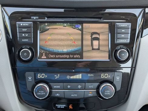 Used 2022 Nissan Rogue Sport SL AWD/4WD image 20