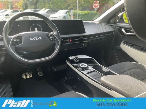 Used 2023 Kia EV6 GT-Line w/ GT-Line Suede Seat Package RWD image 35