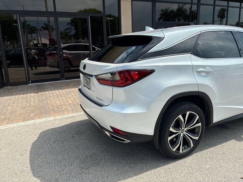 Certified 2022 Lexus RX 350 FWD w/ Premium Package image 6