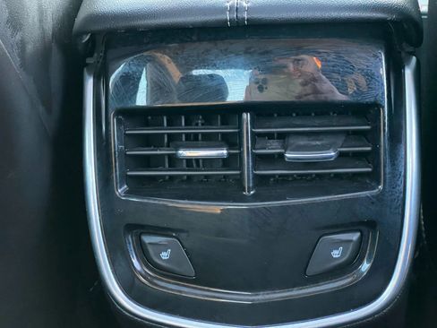 Used 2017 Cadillac XTS Luxury w/ Driver Awareness Package image 17