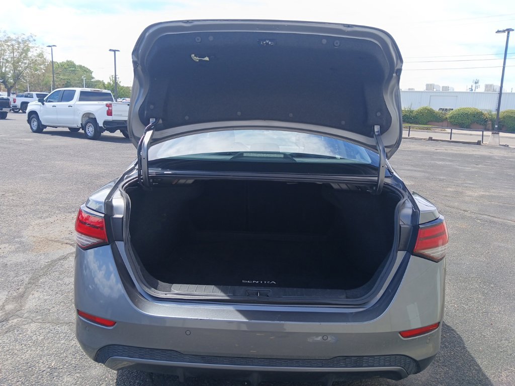 Used 2023 Nissan Sentra SV FWD image 5