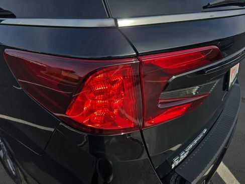 New 2026 Honda Odyssey Touring image 36