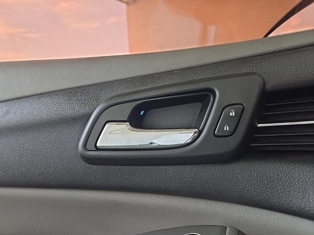 Used 2015 Chevrolet Malibu LS FWD image 11