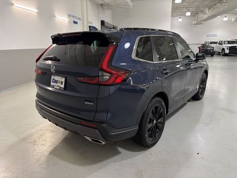 Used 2024 Honda CR-V Sport Touring image 9