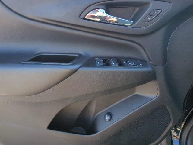 Used 2024 Chevrolet Equinox LT AWD/4WD image 12