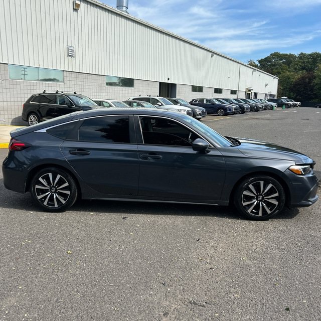 Used 2022 Honda Civic EX-L image 2