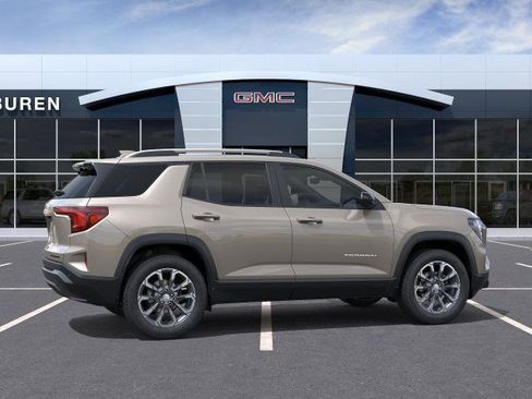 Used 2026 GMC Terrain Elevation w/ Elevation Premium Package AWD/4WD image 5