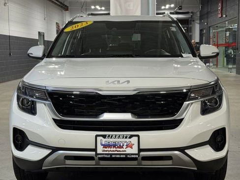 Used 2023 Kia Seltos S w/ Navigation Package AWD/4WD image 18