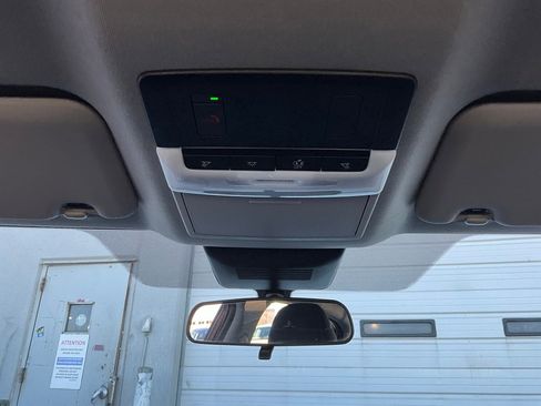 Used 2025 Nissan Sentra SV image 15