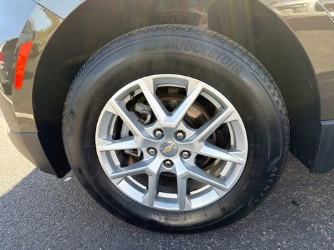 Used 2023 Chevrolet Equinox LT AWD/4WD image 9