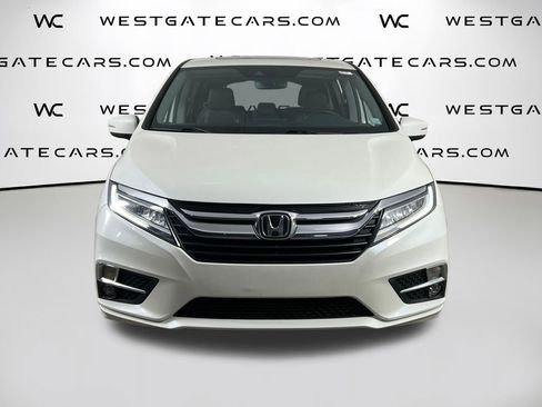 Used 2018 Honda Odyssey Elite image 2