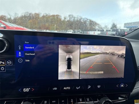 New 2025 Chevrolet Blazer EV LT image 15