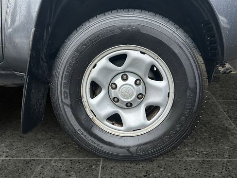 Used 2013 Toyota Tacoma PreRunner w/ SR5 Pkg image 9