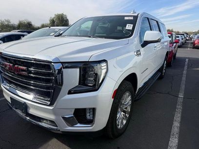 Used 2021 GMC Yukon XL SLT w/ Rear Media and Nav Package