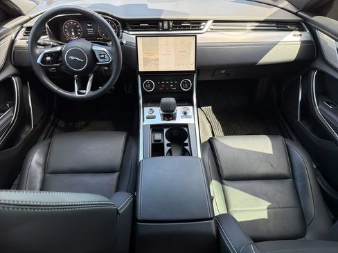 Used 2024 Jaguar XF R-Dynamic SE RWD image 18