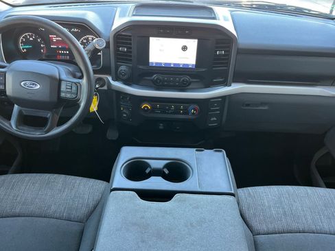 Used 2021 Ford F150 XLT w/ Trailer Tow Package image 4