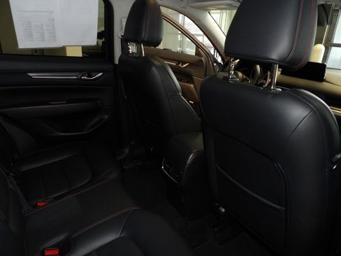 Certified 2025 MAZDA CX-5 Carbon Edition image 17