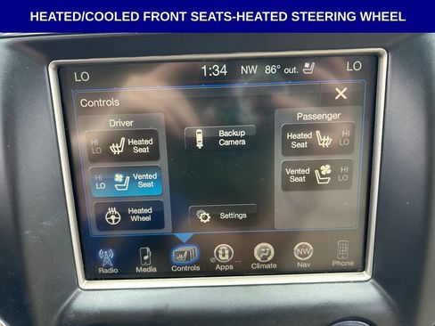 Used 2017 Jeep Grand Cherokee Overland w/ Jeep Active Safety Group AWD/4WD image 6