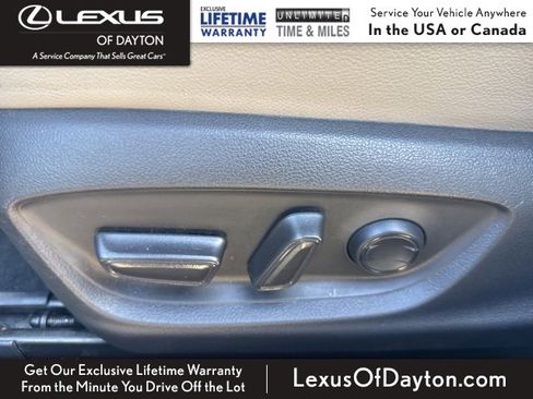 Used 2022 Toyota Camry SE image 13