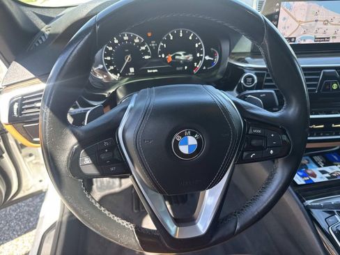 Used 2019 BMW 530i w/ Convenience Package image 24
