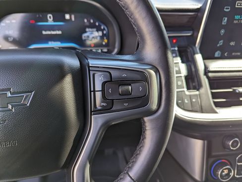 Used 2023 Chevrolet Tahoe Z71 AWD/4WD image 17