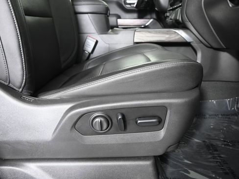 Used 2020 Chevrolet Silverado 1500 LTZ AWD/4WD image 15