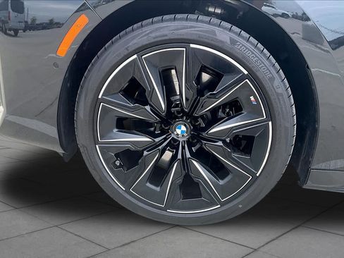 Used 2026 BMW 760i xDrive AWD/4WD image 10