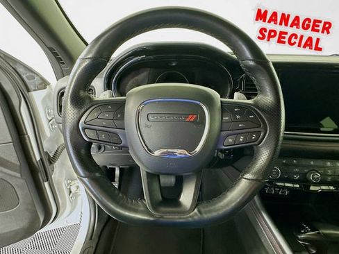 Used 2024 Dodge Durango GT RWD image 13