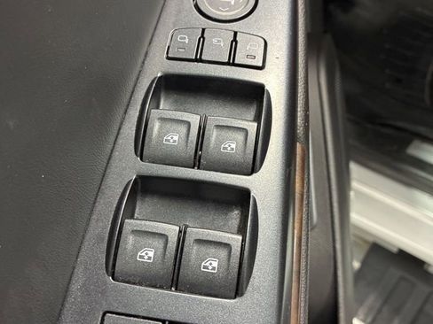 Used 2015 Chevrolet Tahoe LT AWD/4WD image 17