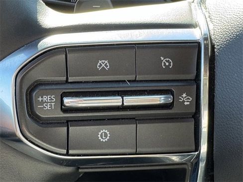 Certified 2025 GMC Yukon XL Denali image 18