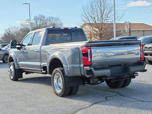 Used 2024 Ford F450 Limited w/ FX4 Off-Road Package image 4