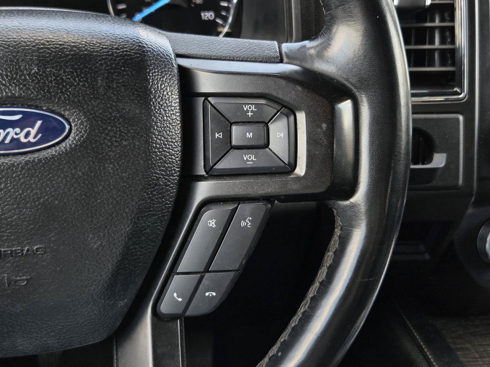 Used 2020 Ford Expedition Limited RWD image 20