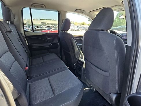 Used 2019 Honda Ridgeline Sport image 18