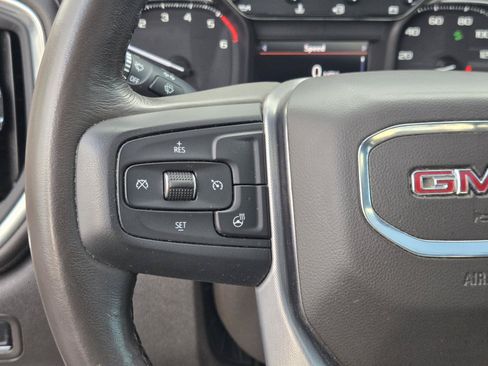 Used 2021 GMC Sierra 1500 SLT w/ SLT Convenience Package AWD/4WD image 25