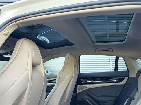 New 2026 Porsche Panamera image 15