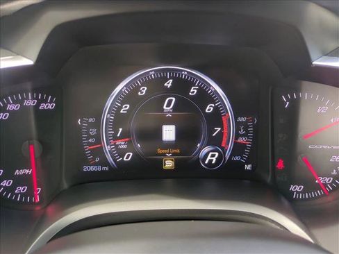 Used 2019 Chevrolet Corvette Grand Sport RWD image 11