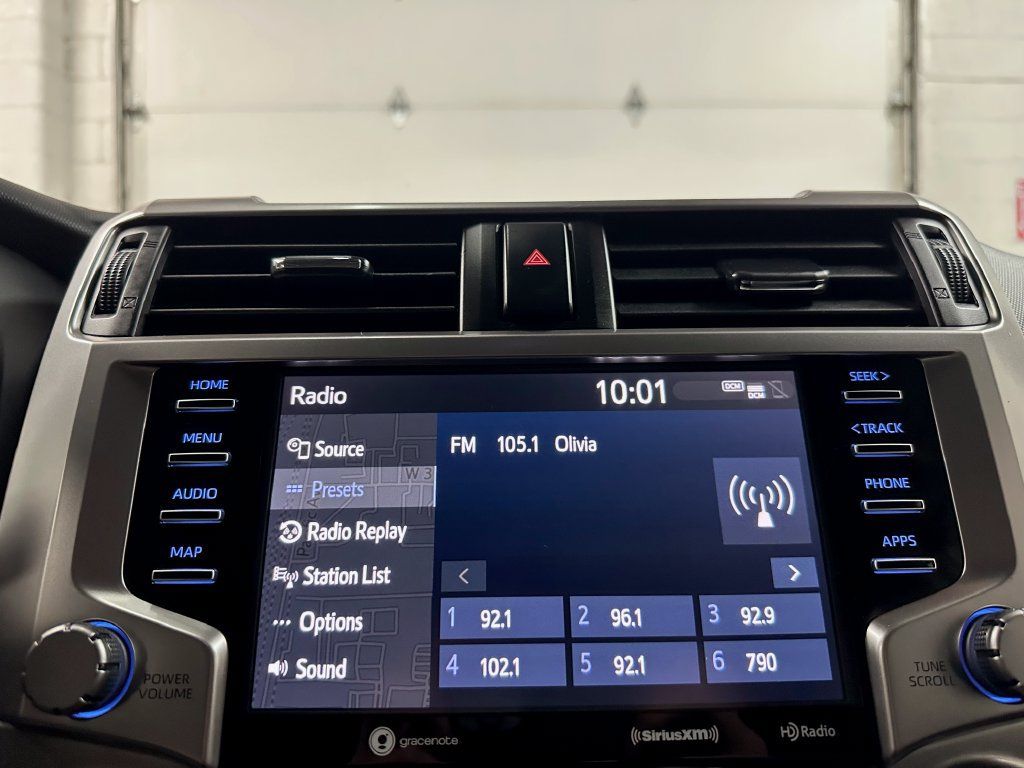 Used 2023 Toyota 4Runner SR5 Premium w/ Moonroof Package AWD/4WD image 29