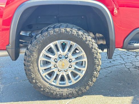 Used 2021 Chevrolet Silverado 2500 High Country w/ Z71 Off-Road Package image 31