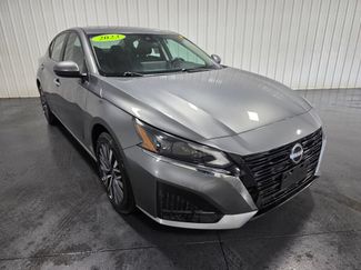 Used 2023 Nissan Altima 2.5 SV w/ SV Premium Package AWD/4WD video 2