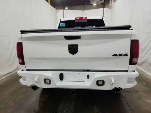 Used 2017 RAM 1500 Sport image 7