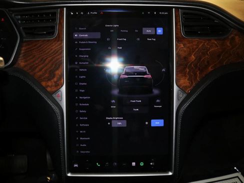 Used 2020 Tesla Model X image 41