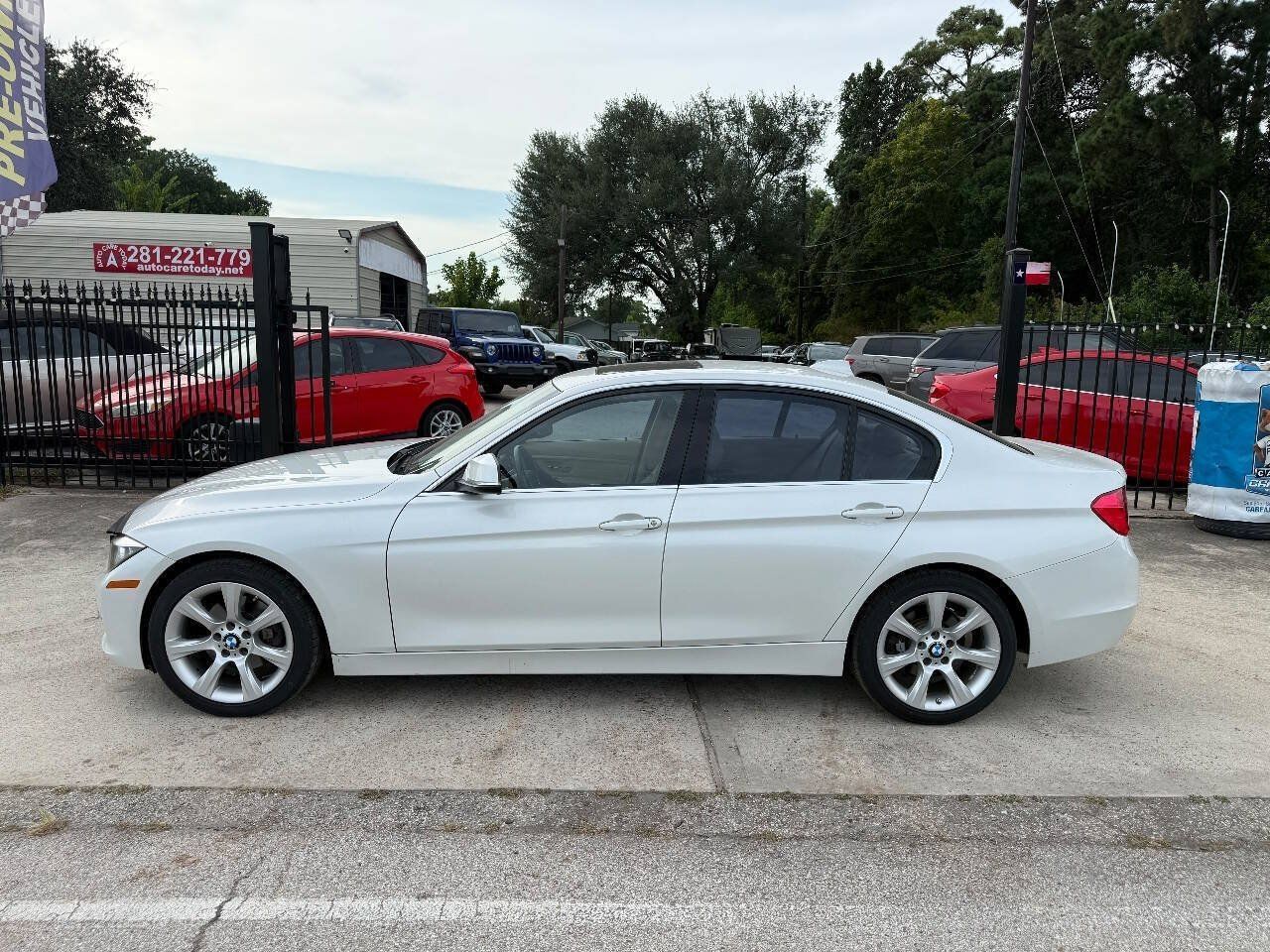 Used 2015 BMW 328d Sedan RWD image 9