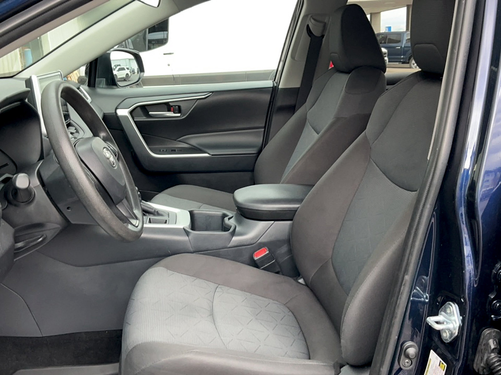 Certified 2025 Toyota RAV4 XLE AWD/4WD image 12