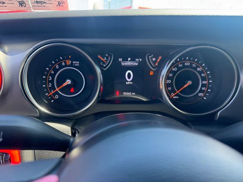 Used 2022 Jeep Wrangler Unlimited Sport AWD/4WD image 25