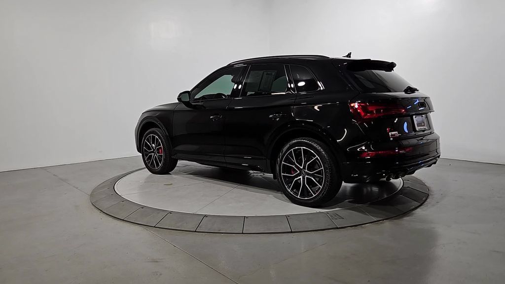 Used 2025 Audi SQ5 Premium Plus AWD/4WD image 3