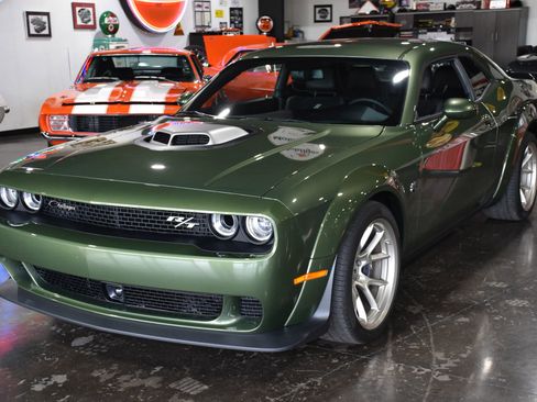 Used 2023 Dodge Challenger R/T Scat Pack image 4