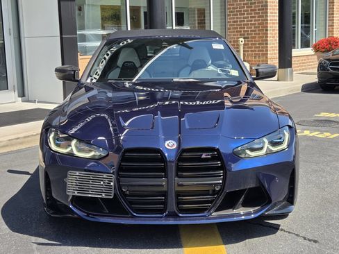 Used 2022 BMW M4 xDrive Competition w/ M Carbon Exterior Package AWD/4WD image 5
