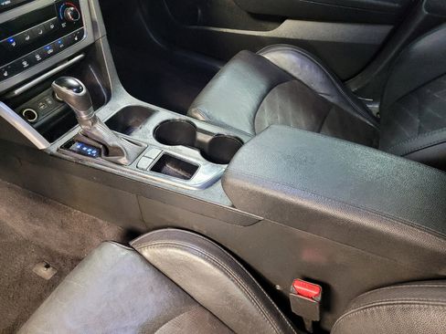 Used 2017 Hyundai Sonata Sport w/ Value Edition Package 02 image 26