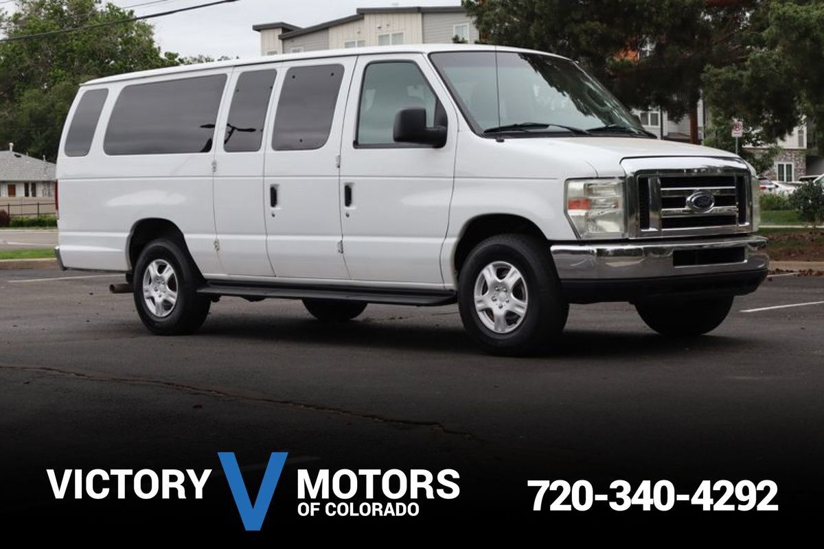 Used 2010 Ford E-350 and Econoline 350 XLT RWD image 1