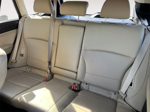 Used 2018 Subaru Outback 3.6R Limited image 13